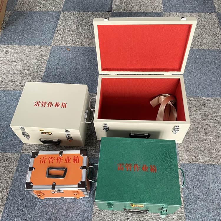 齐齐哈尔爆破工程作业箱如何选择？玻璃钢与传统材质的全面对比